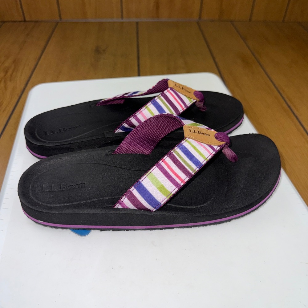 LL Bean Maine Isle Flip Flops Womens 8 Purple Multi Stripe Sandals 503347